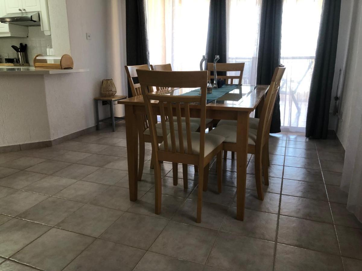 Kings Palace - Stylish, Modern 2 Bed With Sea Views Paphos Esterno foto